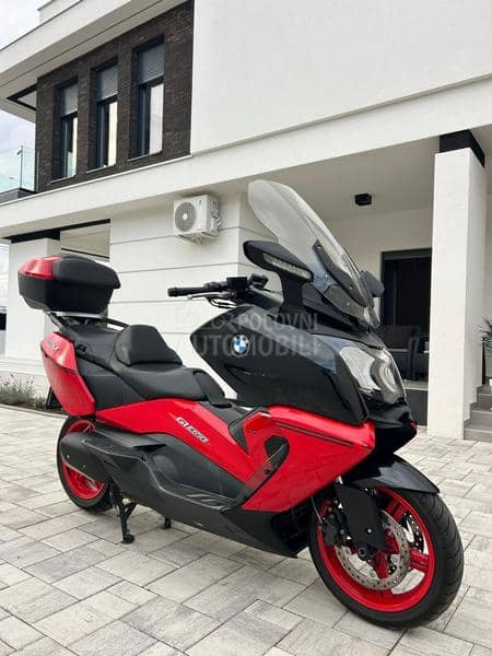 BMW C650GT