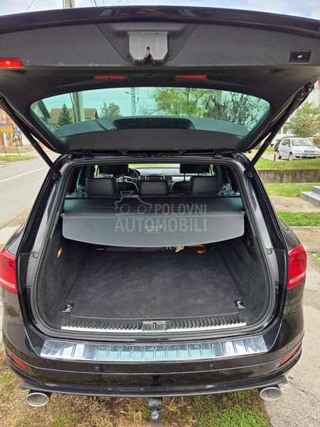 Volkswagen Touareg 3.0 TDI R LINE