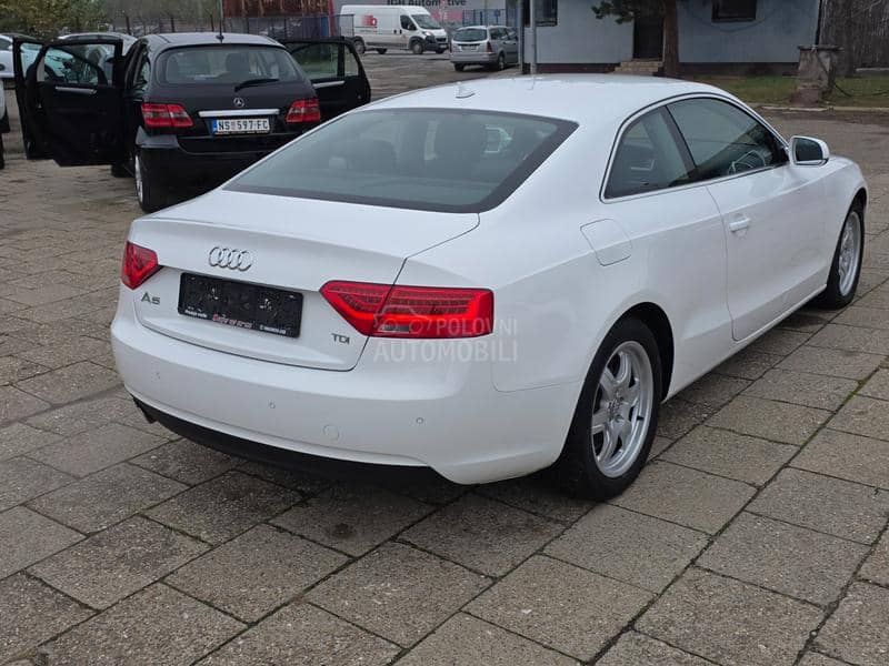 Audi A5 2.0td LED/AUTNAV I
