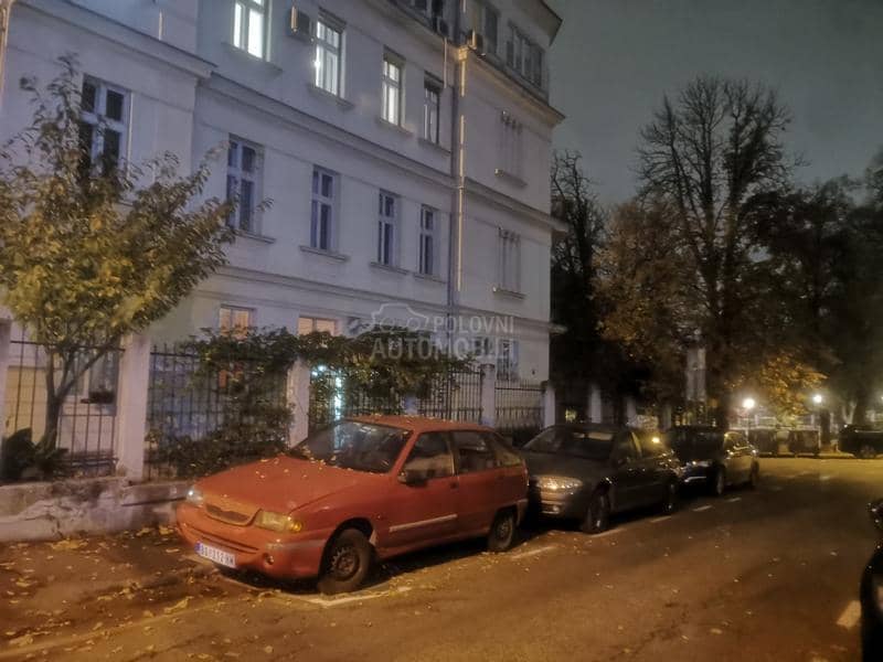 Zastava Florida In L 1.6