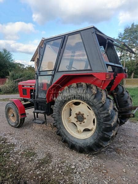 Zetor 7011