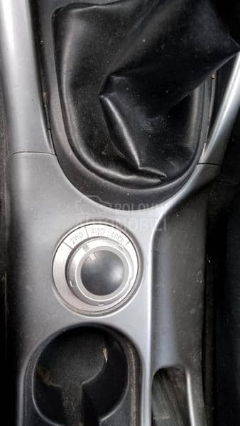 Mitsubishi Outlander 2.4b TNG 4X4