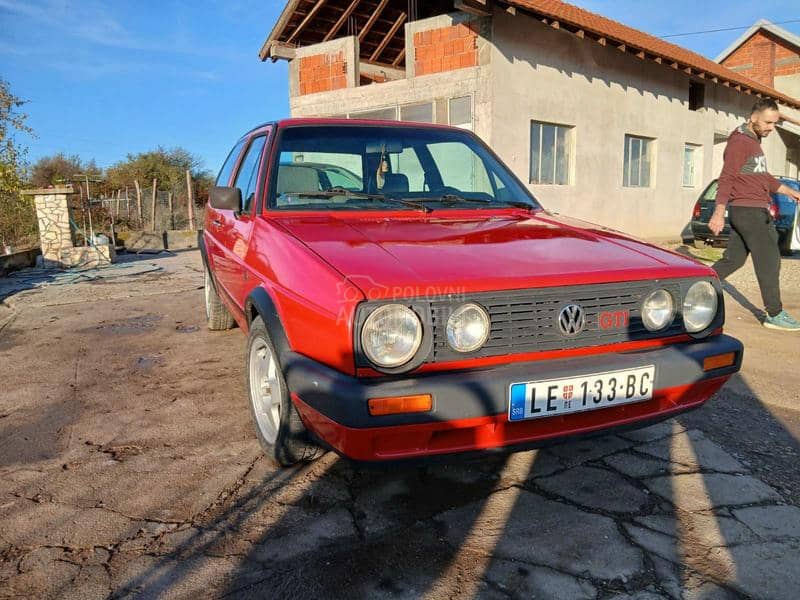 Volkswagen Golf 2 1.8 GTI