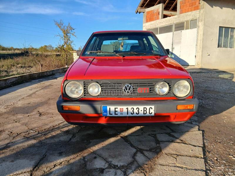 Volkswagen Golf 2 1.8 GTI