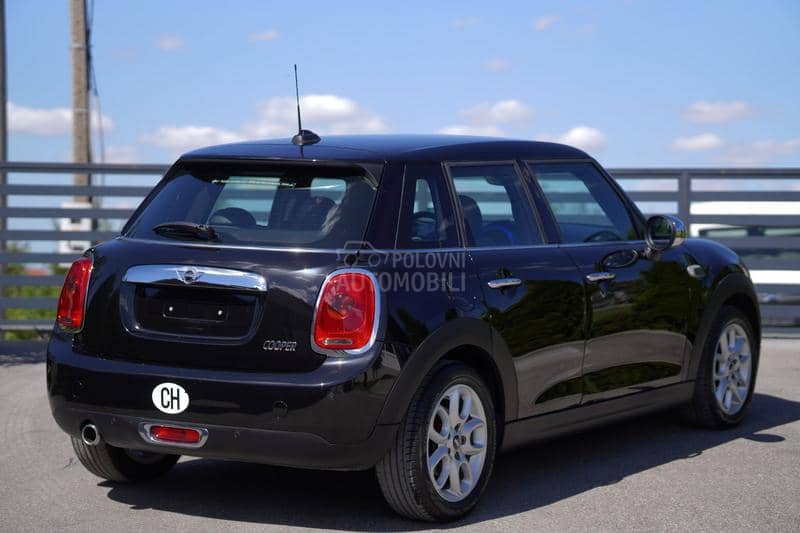MINI Cooper 1.5 5 door