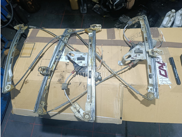 Podizač stakla za Peugeot 206 od 1998. do 2005. god.