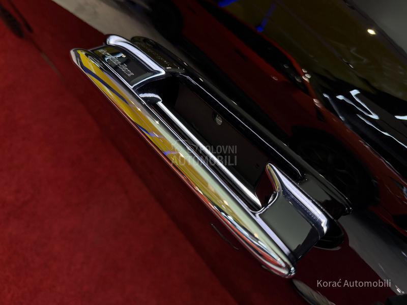 Mercedes Benz E 220 d 4M 2xAMG PANO