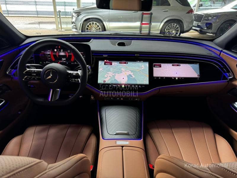 Mercedes Benz E 220 d 4M 2xAMG PANO