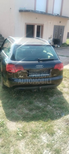Audi A4 2005. god. -  kompletan auto u delovima