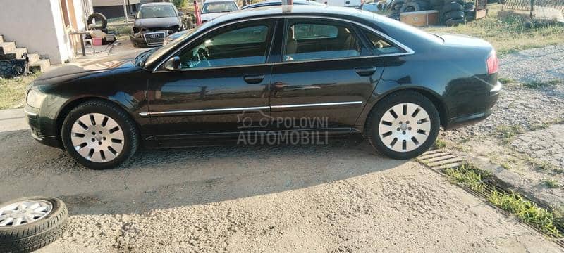 Audi A8 2005. god. -  kompletan auto u delovima