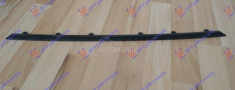 SPOJLER RESETKE ZADNJEG...