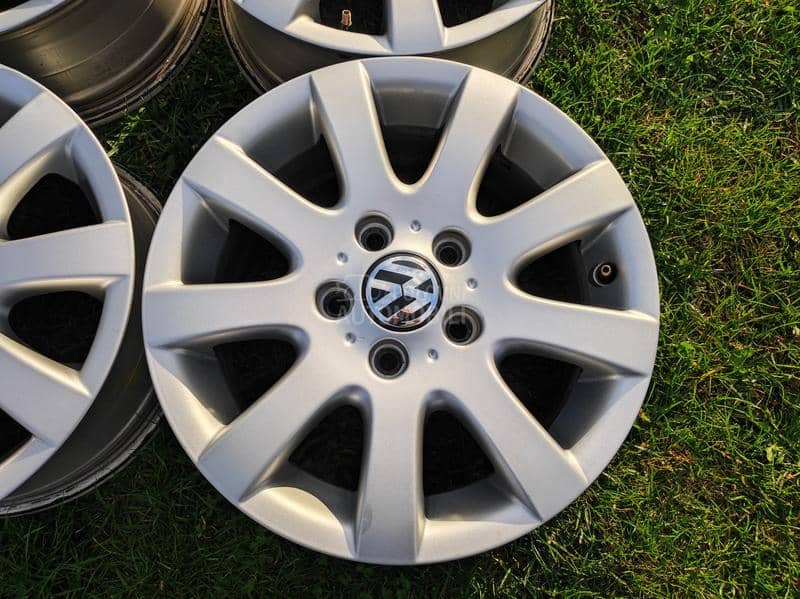 Aluminijumske felne passat golf touran 15" 5 x 112