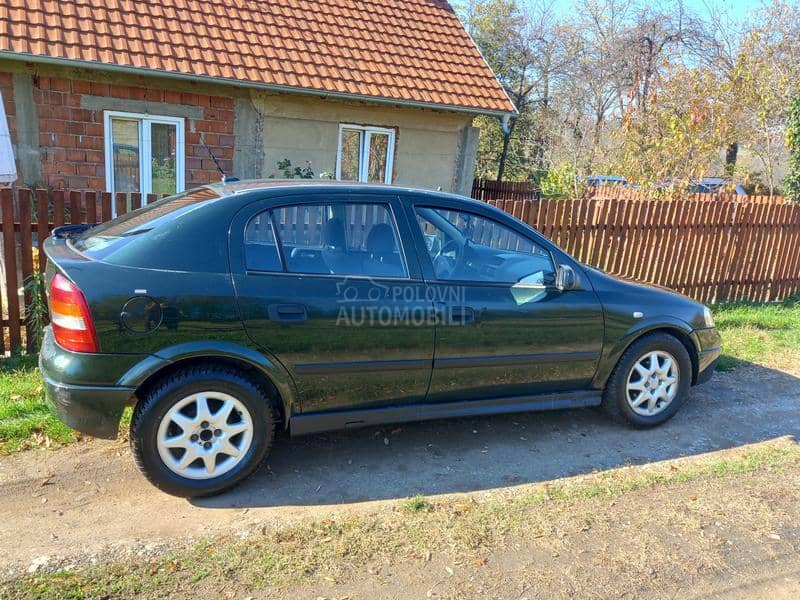 Opel Astra G 1.7