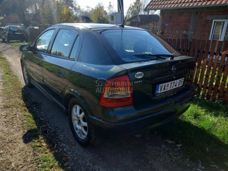 Opel Astra G 1.7