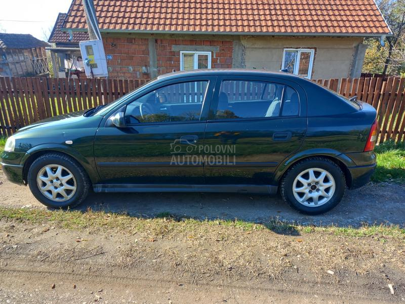 Opel Astra G 1.7