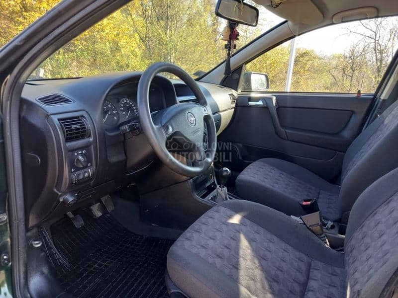 Opel Astra G 1.7