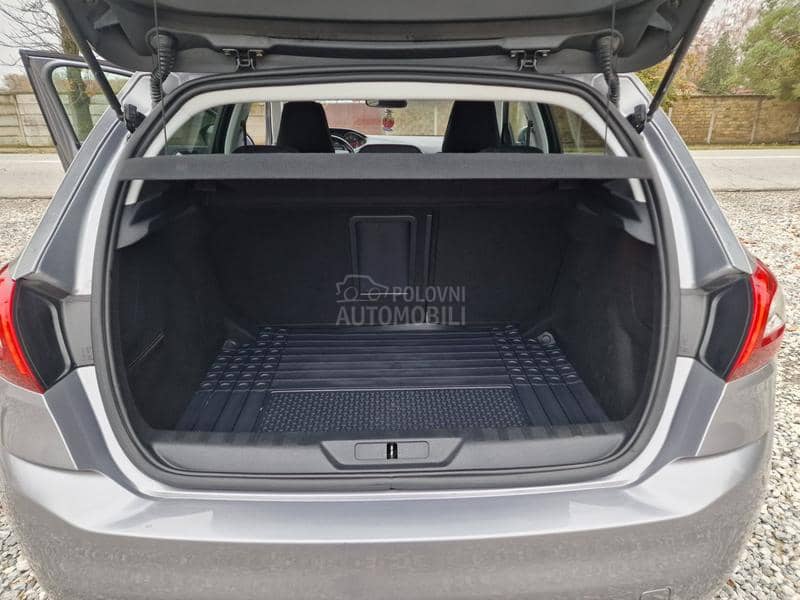 Peugeot 308 1.6 HDI  OČUVAN