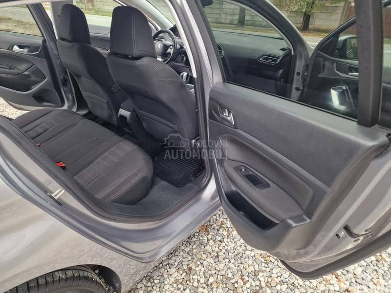 Peugeot 308 1.6 HDI  OČUVAN
