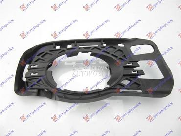 RESETKA PREDNJEG BRANIKA Desno za Mercedes Benz C Klasa od 2007. do 2011. god.