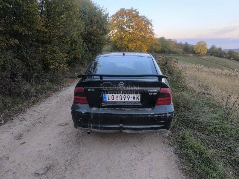 Opel Vectra B 