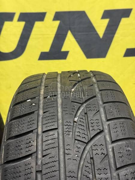 Hankook 235/60 R16 Zimska