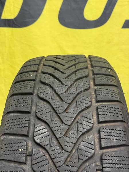 Lassa 235/60 R16 Zimska