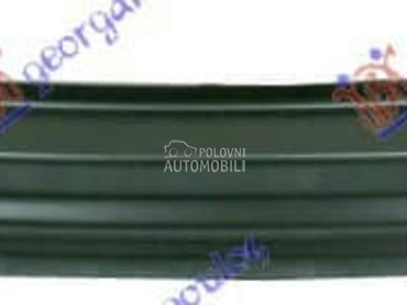 SINA ZADNJEG BRANIKA za Audi A4 od 2011. do 2015. god.