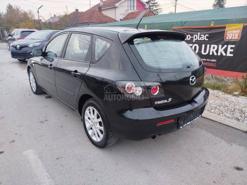Mazda 3 1.6i  u.v.o.z  C H