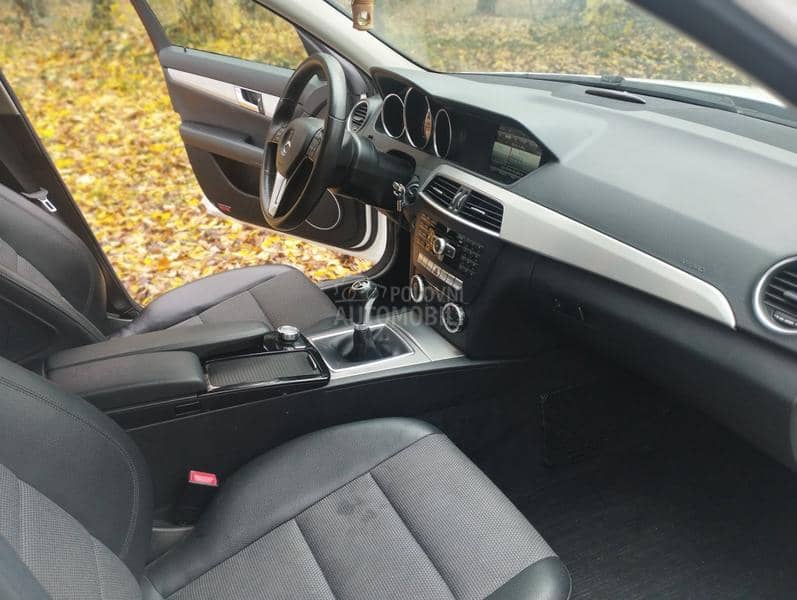 Mercedes Benz C 220 AMG Line