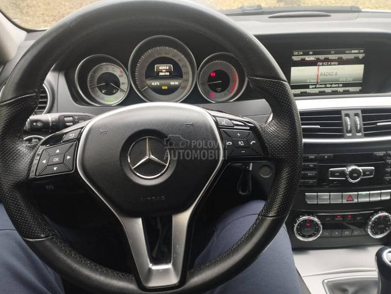 Mercedes Benz C 220 AMG Line