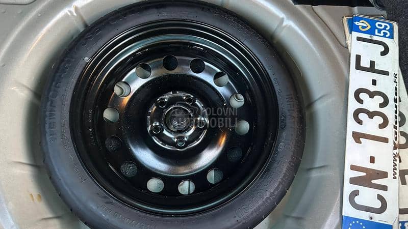 Volkswagen Golf 6 1.6 TDI