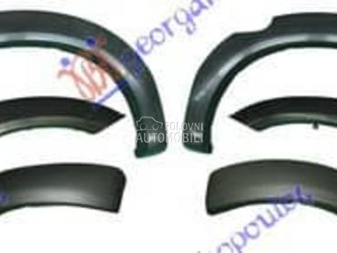 RUB PLASTICNI NA... za Toyota Hilux od 2009. do 2012. god.