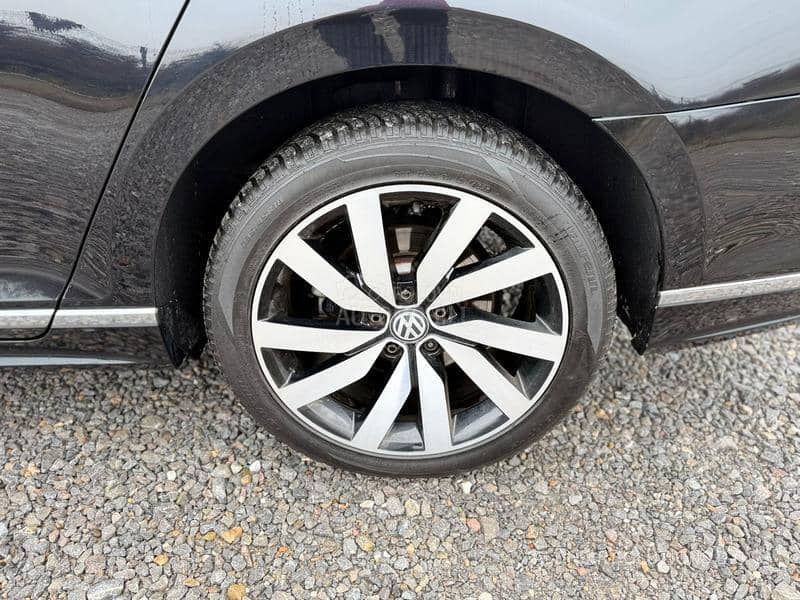 Volkswagen Passat B8 2.0 Tdi R-Line