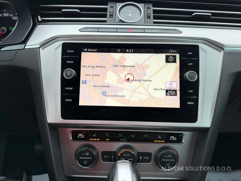 Volkswagen Passat B8 2.0 Tdi R-Line