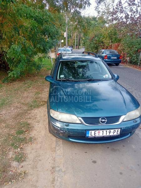 Opel Vectra B 1.8 16v.