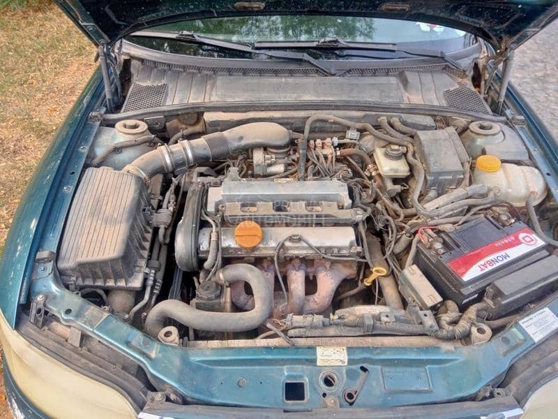 Opel Vectra B 1.8 16v.