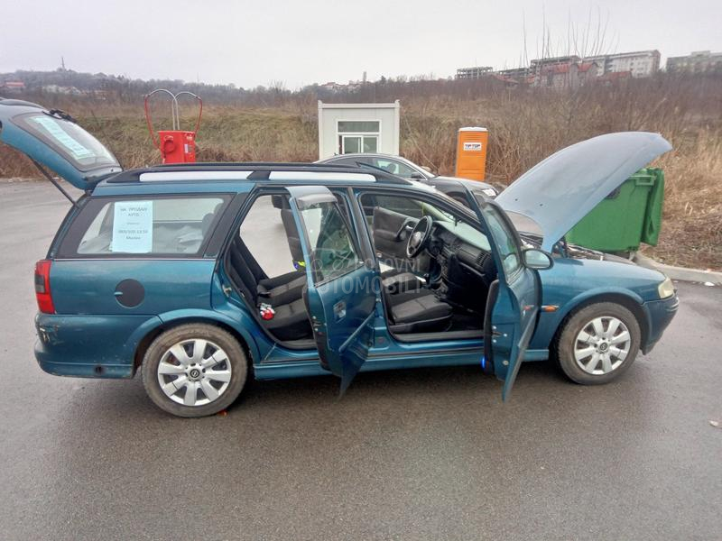 Opel Vectra B 1.8 16v.