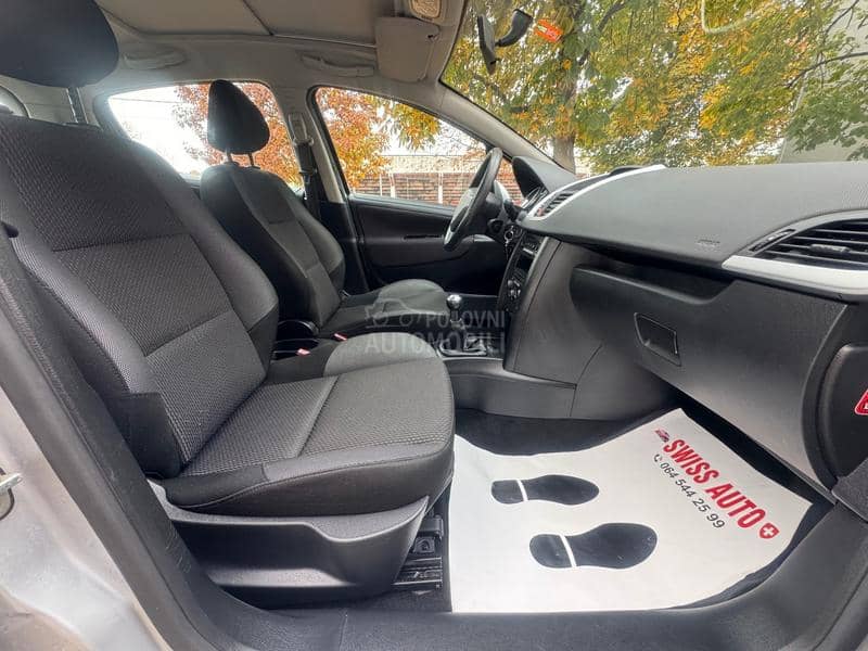 Peugeot 207 1.4 i