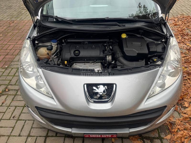 Peugeot 207 1.4 i