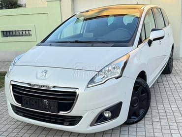 Peugeot 5008 ALLURE/PANO/NAV/LED