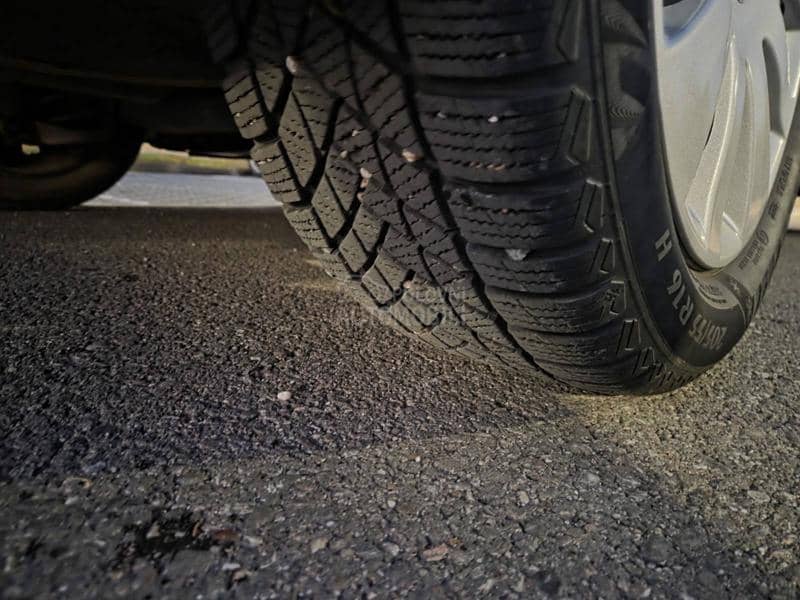 Peugeot 307 2.0  HDI