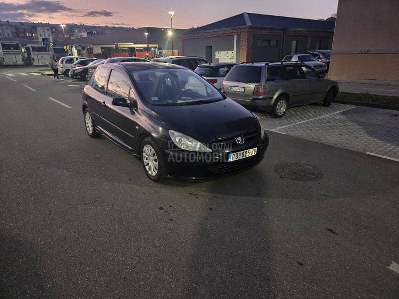 Peugeot 307 2.0  HDI