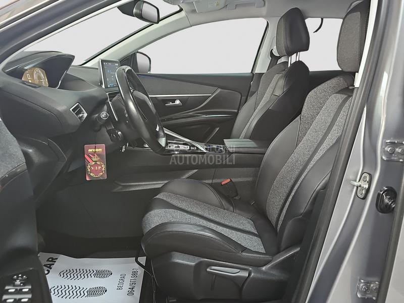 Peugeot 3008 ODLIČAN/AUTO