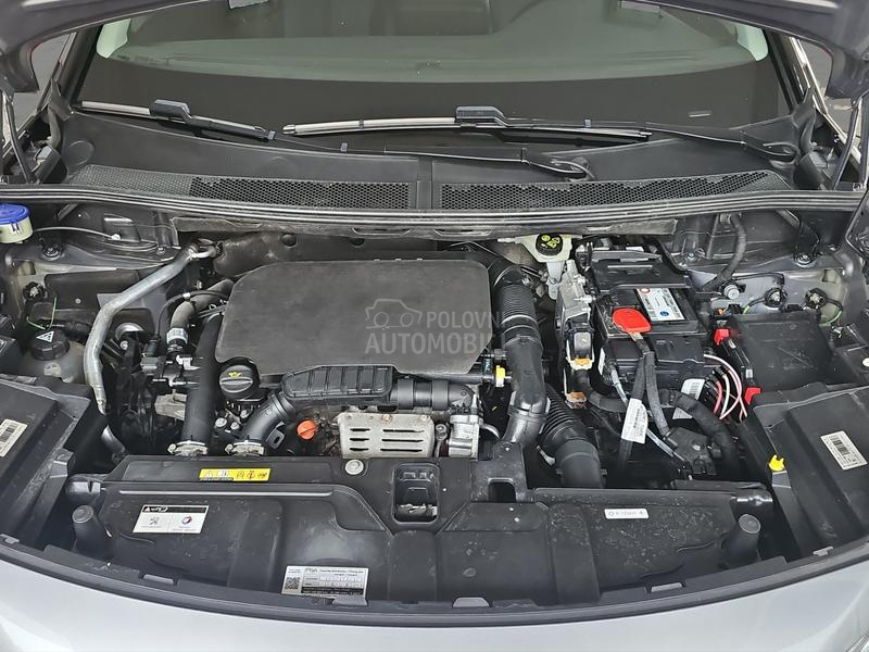 Peugeot 3008 ODLIČAN/AUTO