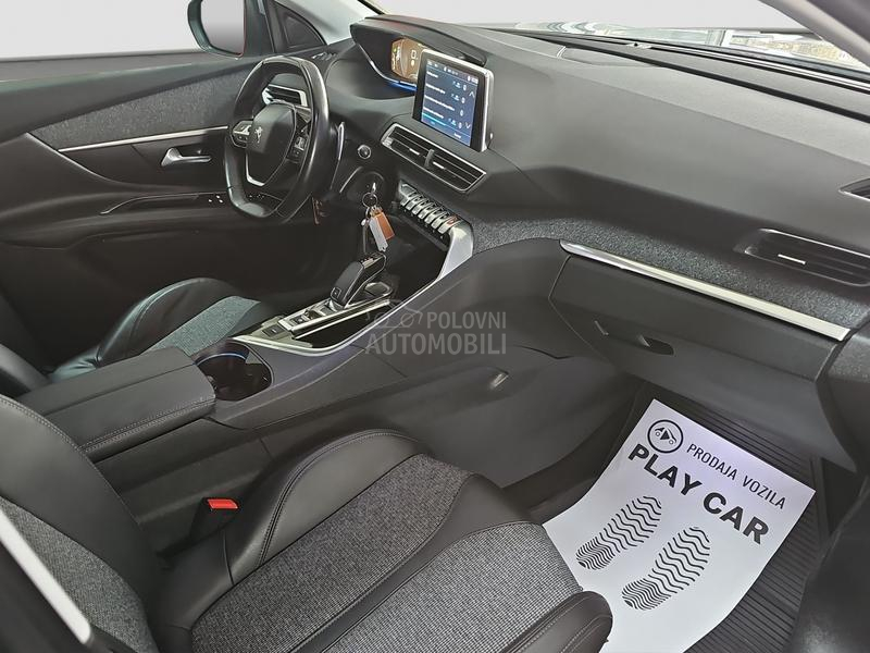 Peugeot 3008 ODLIČAN/AUTO