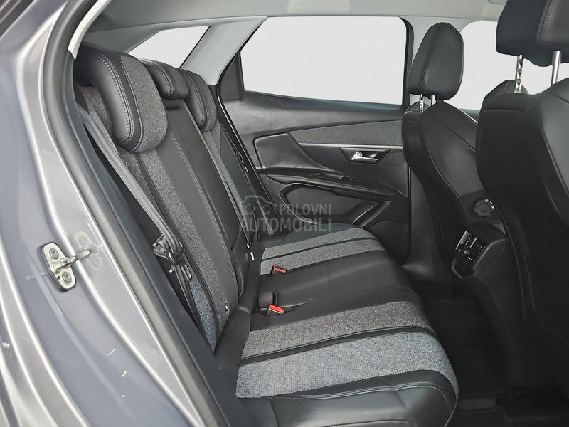 Peugeot 3008 ODLIČAN/AUTO