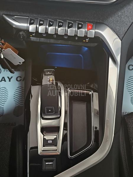 Peugeot 3008 ODLIČAN/AUTO
