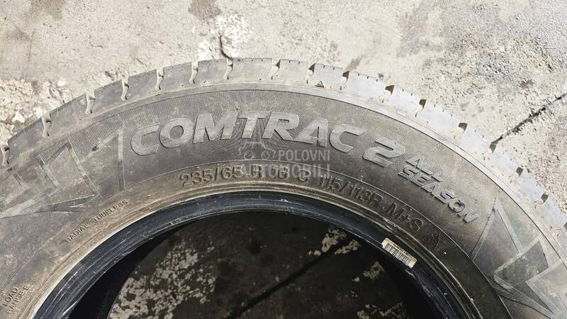 Vredestein 235/65 R16 Zimska