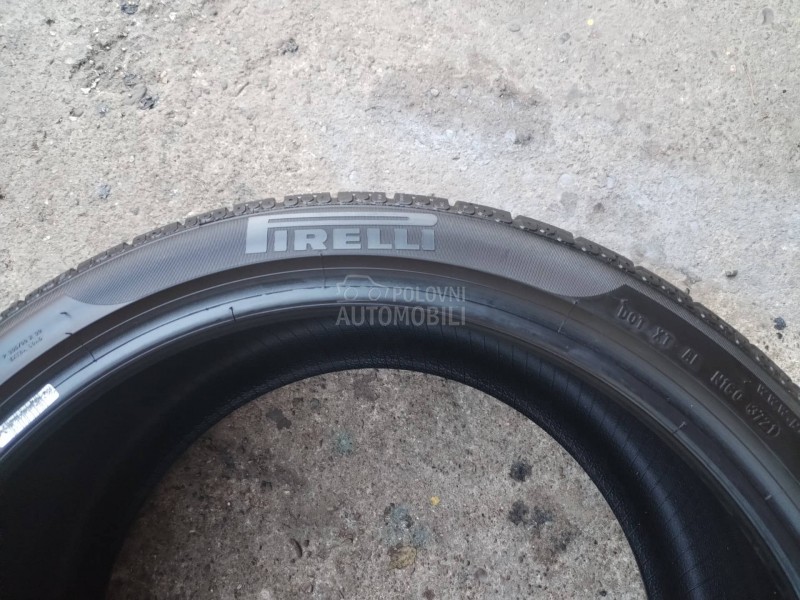 Pirelli 295/30 R20 Zimska