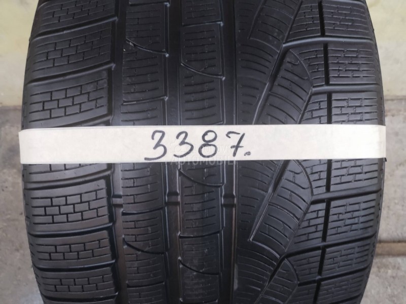 Pirelli 295/30 R20 Zimska